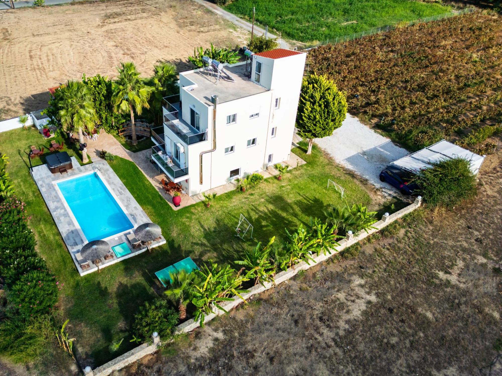 Martimi Apartments - 200M From Drapanias Beach - Pool - Hot Tub - Sauna - Bbq Kíssamos Exteriör bild